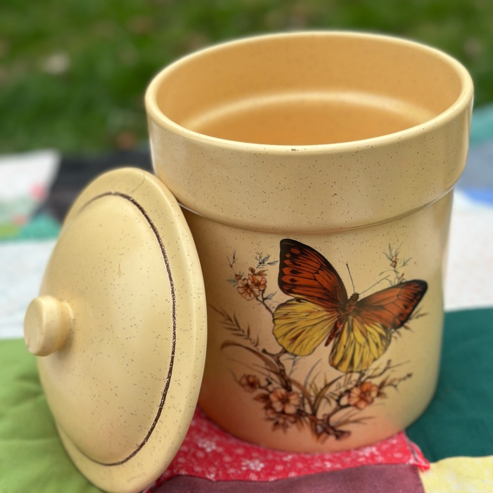 Treasure Craft Butterfly Design Ceramic Jar